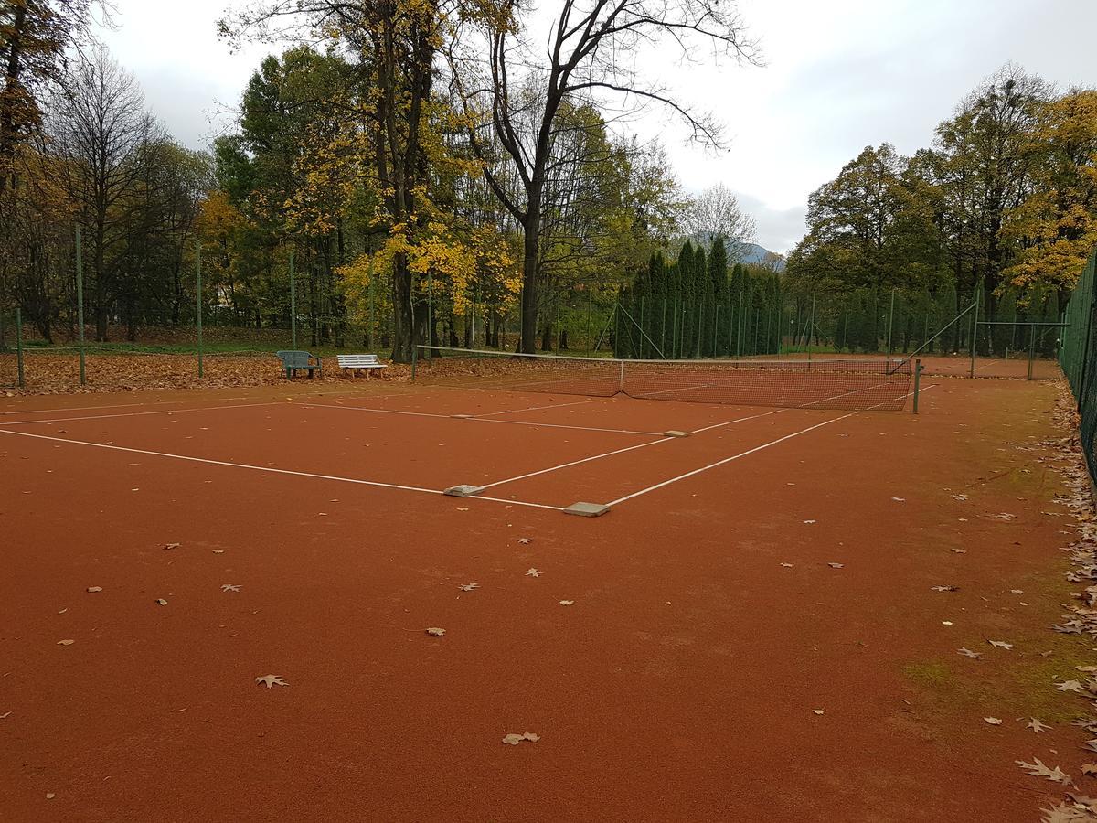 Penzion Branabeskyd Frýdlant nad Ostravicí エクステリア 写真